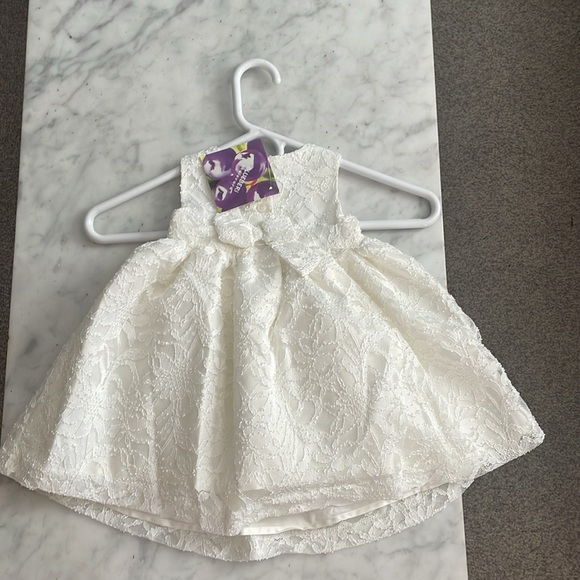 Fancy dress 12m - Picture 2 of 2